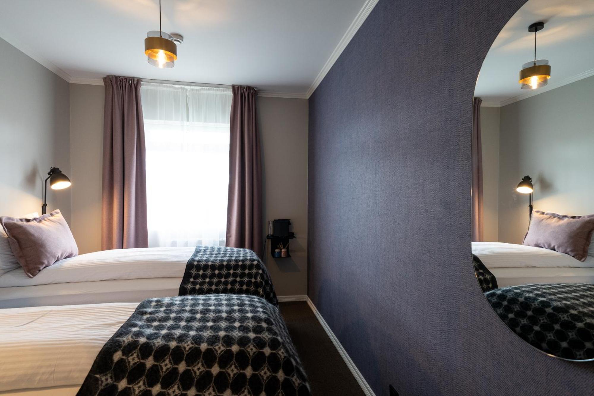 בלונדואוס Hotel Bloenduos מראה חיצוני תמונה