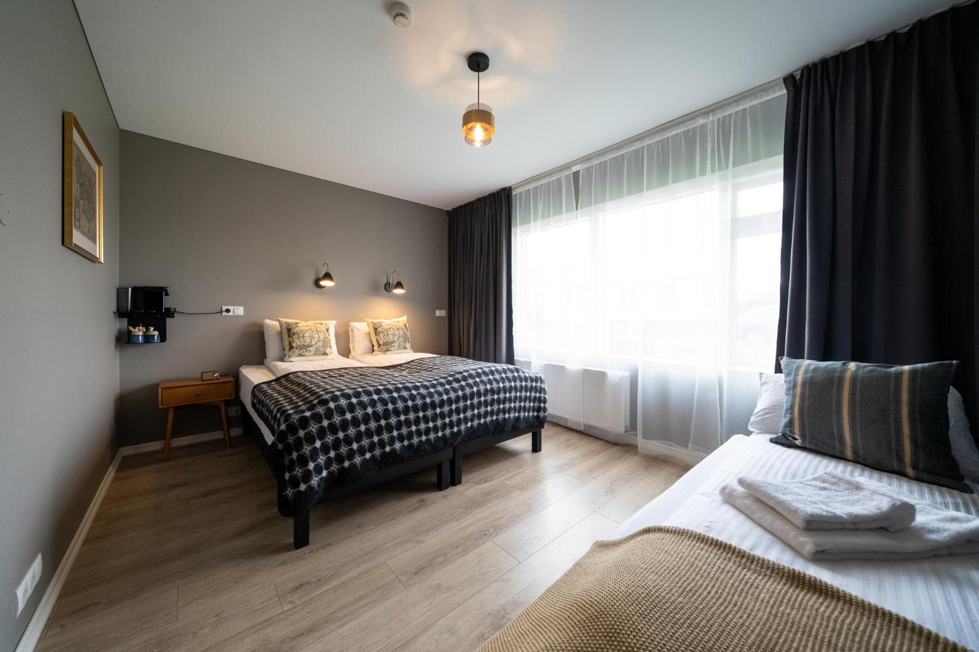 בלונדואוס Hotel Bloenduos מראה חיצוני תמונה