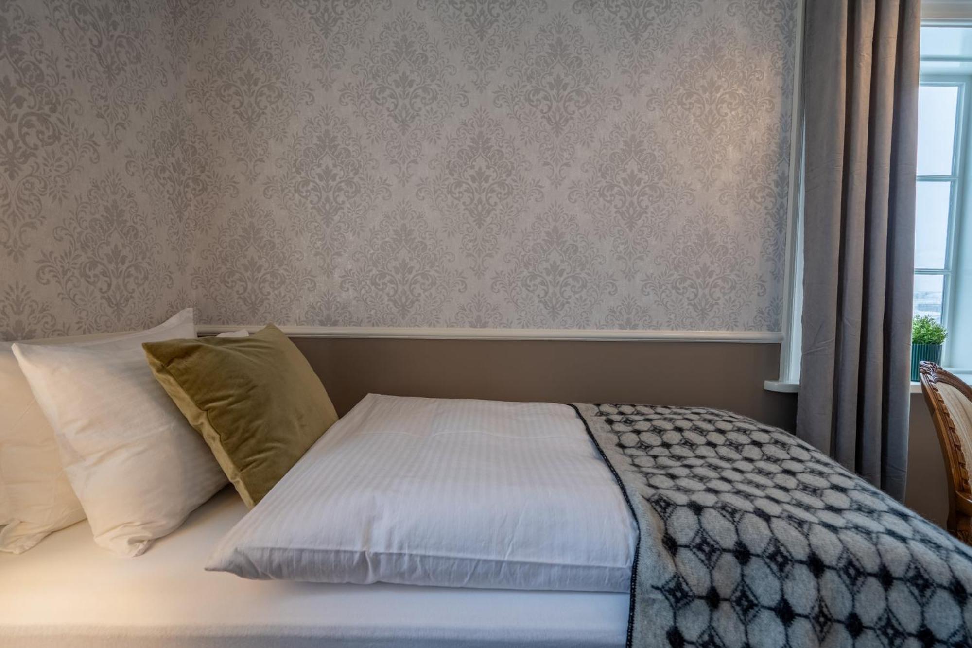 בלונדואוס Hotel Bloenduos מראה חיצוני תמונה