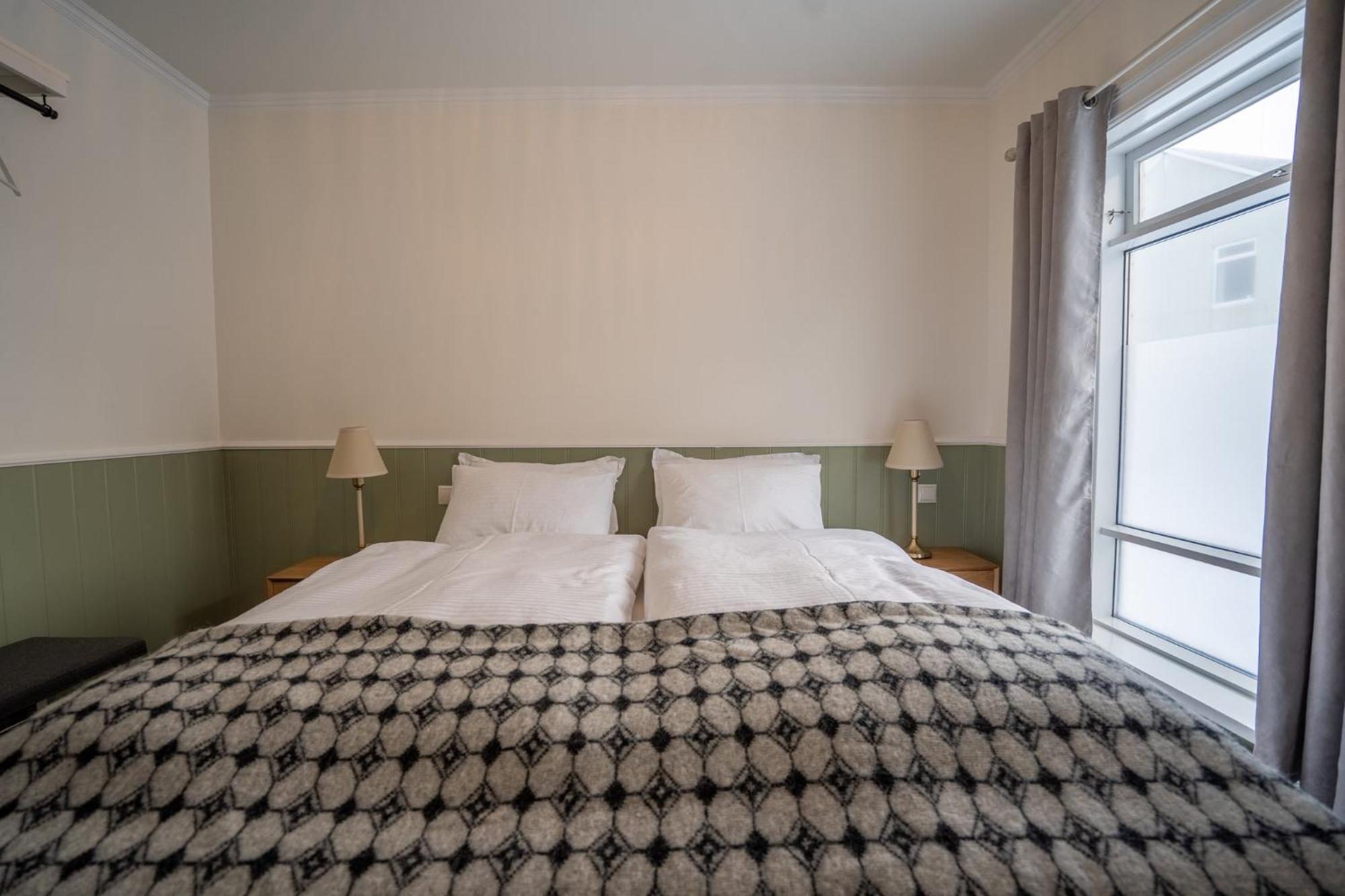 בלונדואוס Hotel Bloenduos מראה חיצוני תמונה